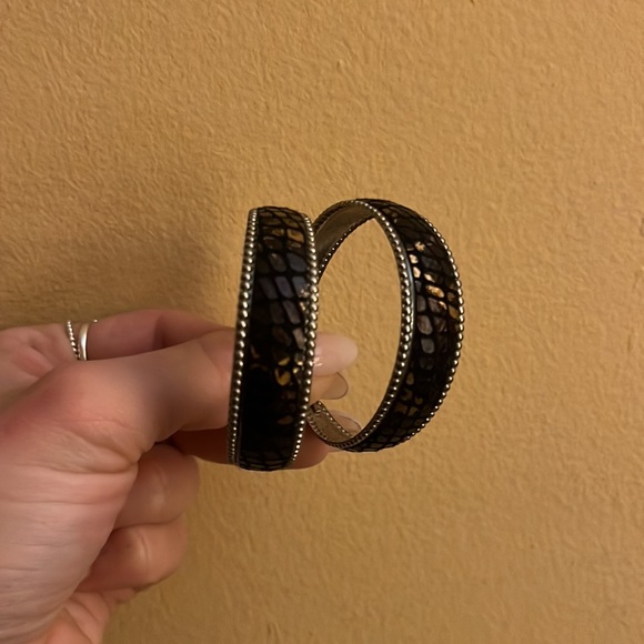 Snake Print Hoop Earrings. - Picture 4 of 5